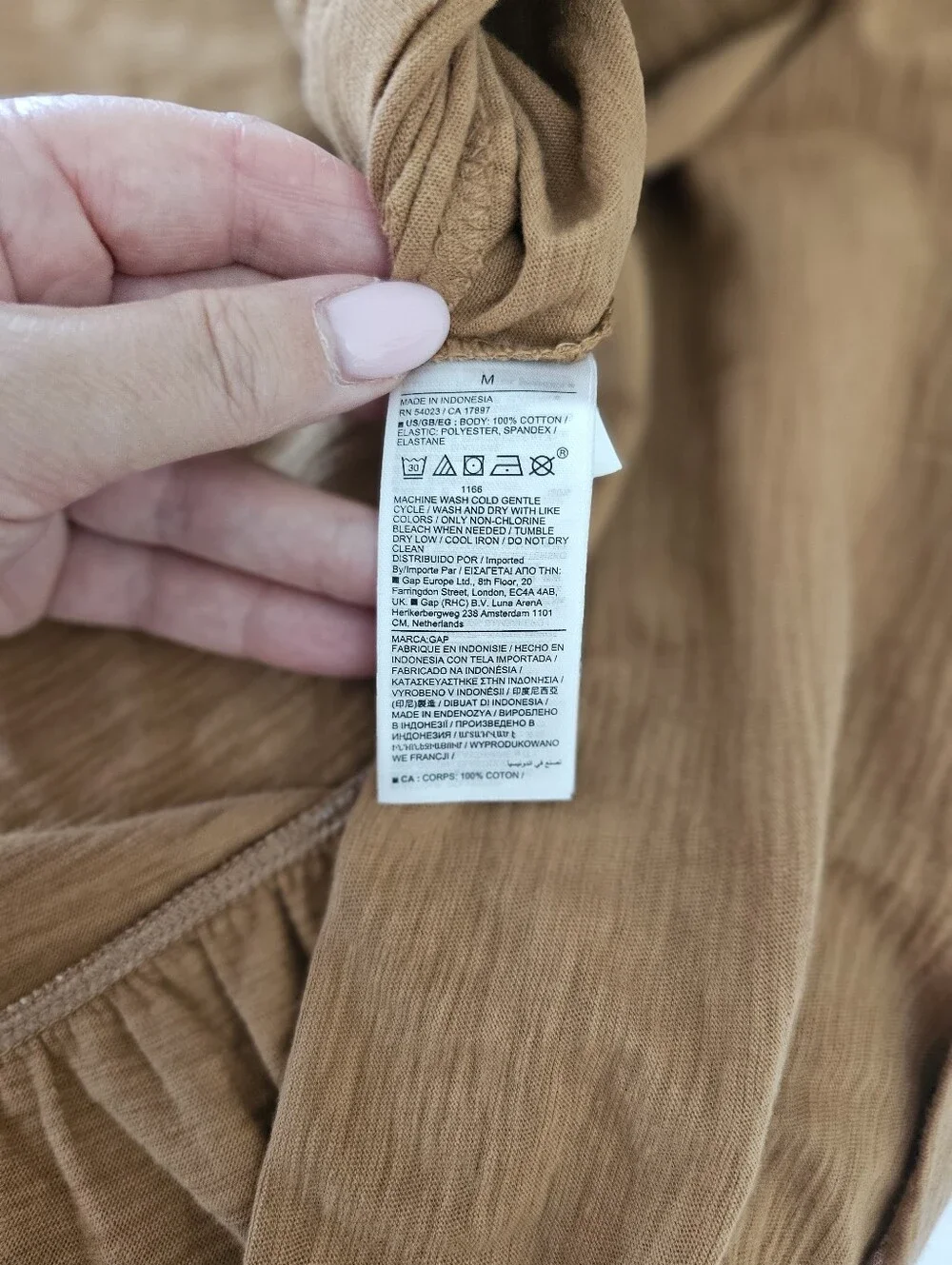 GAP Women’s Sleeveless Tiered Maxi Dress in Camel Brown - Picture 8 of 9